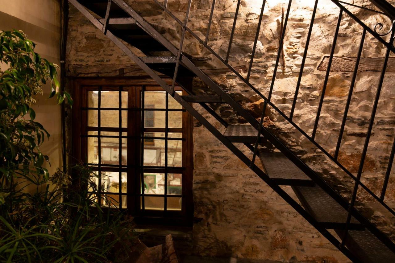 Villa Of The Old Olive Oil Factory Ágios Konstantínos 外观 照片