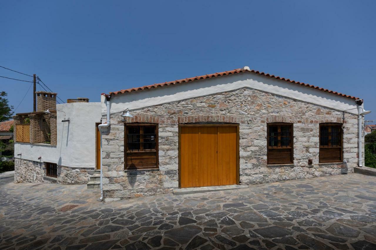 Villa Of The Old Olive Oil Factory Ágios Konstantínos 外观 照片